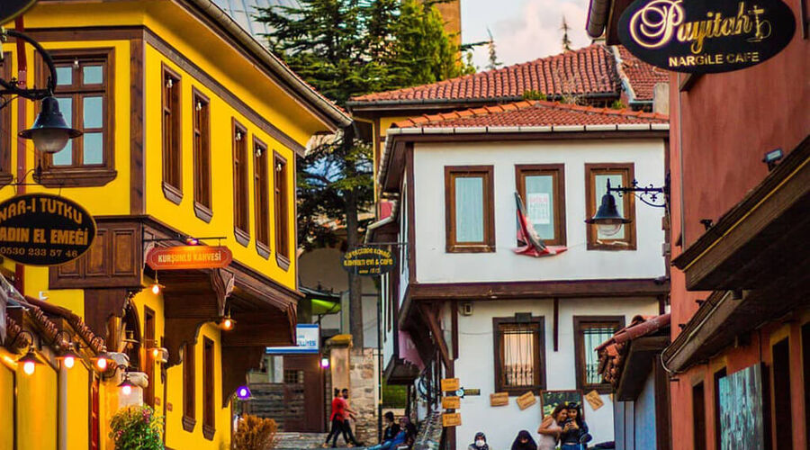 Ankara ve Eskişehir Bir Arada