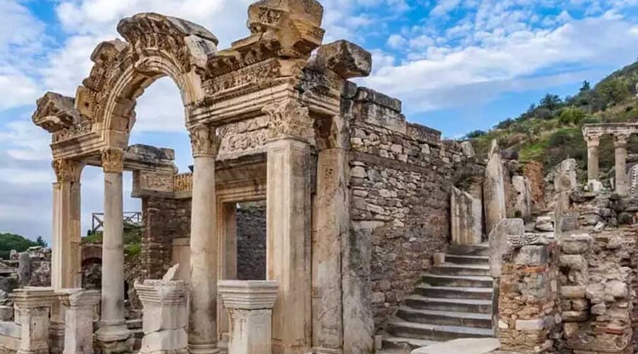 Domatia Rum Köyü, Karina Sahili, Efes Antik Kent, Şirince