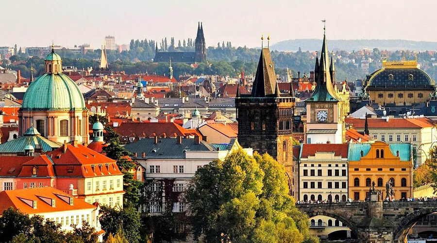 Berlin Dresden Prag Bratislava Budapeşte Viyana Turu